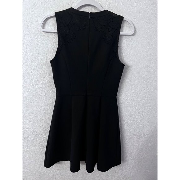 Madewell lace shoulder fit & flare black pointe dress women size 2 - Picture 2 of 7